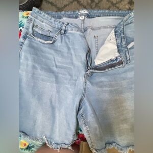 Jean shorts size 24